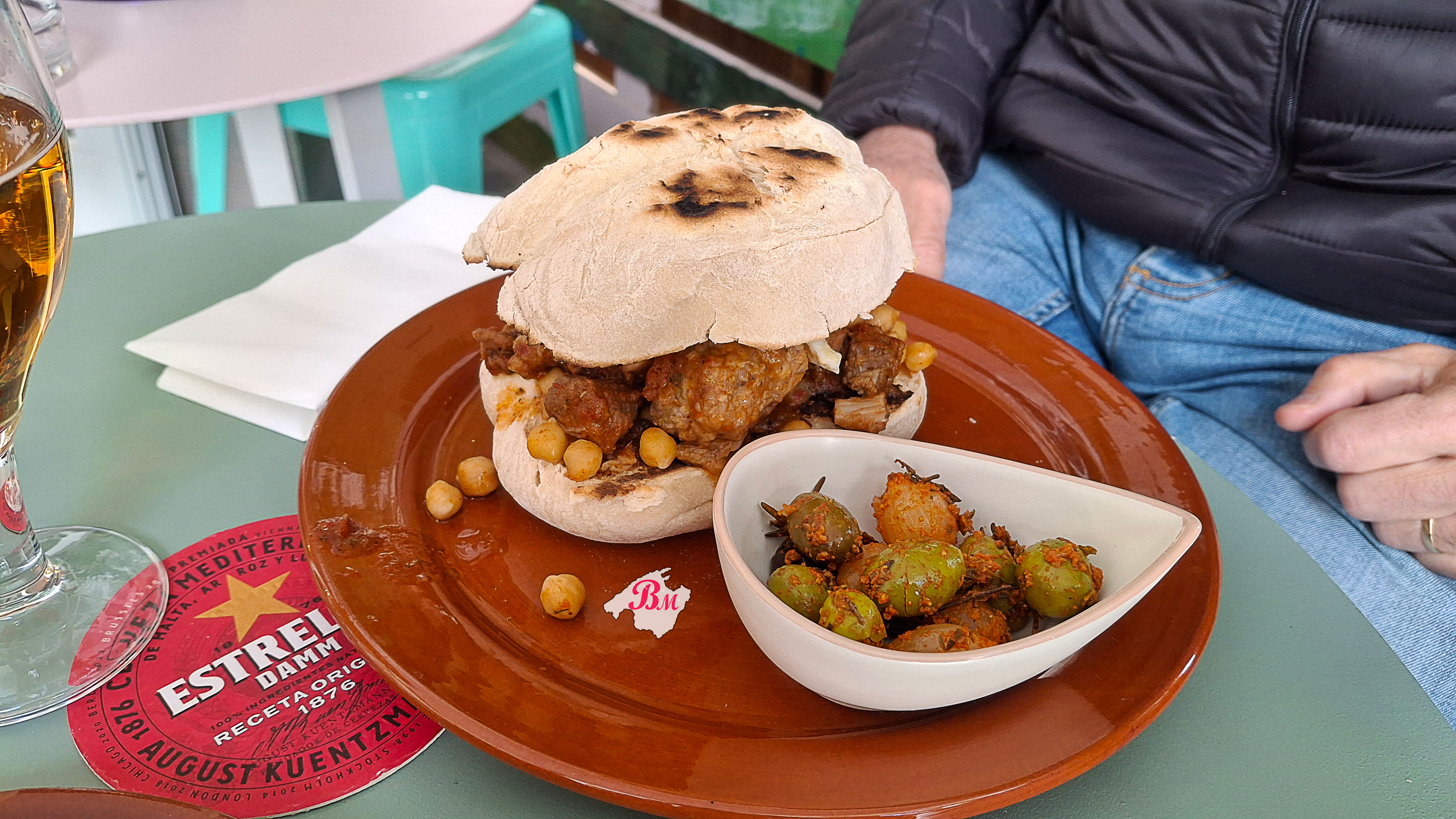 Disfrutamos de la cocina del bar Niu a Foc I Cor